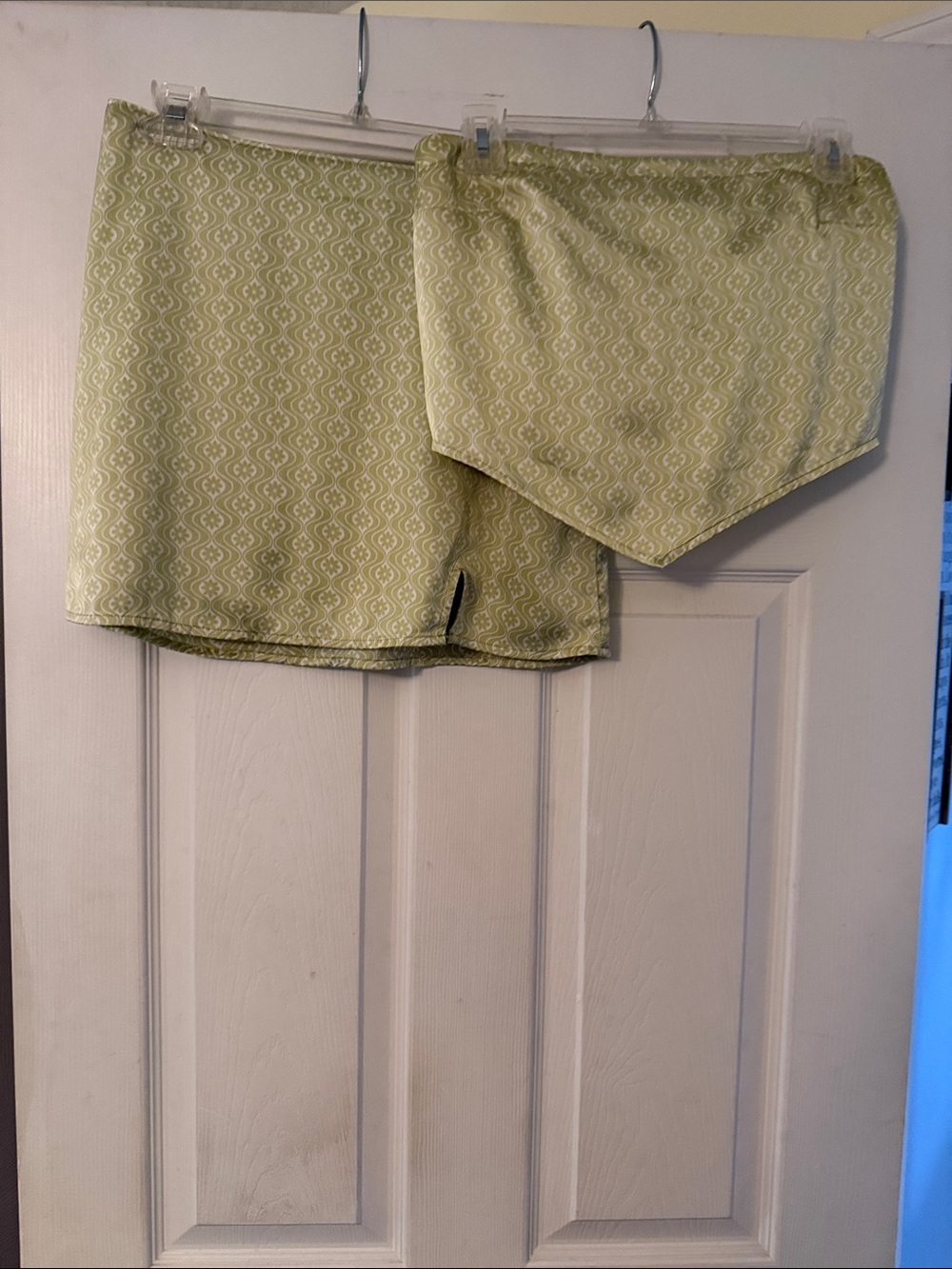 Hollister Light Green Printed Skort